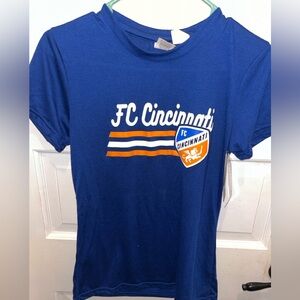 NWT Women's T-shirt Team FC Cincinnati Size Small S/S Royal Blue Soccer Football